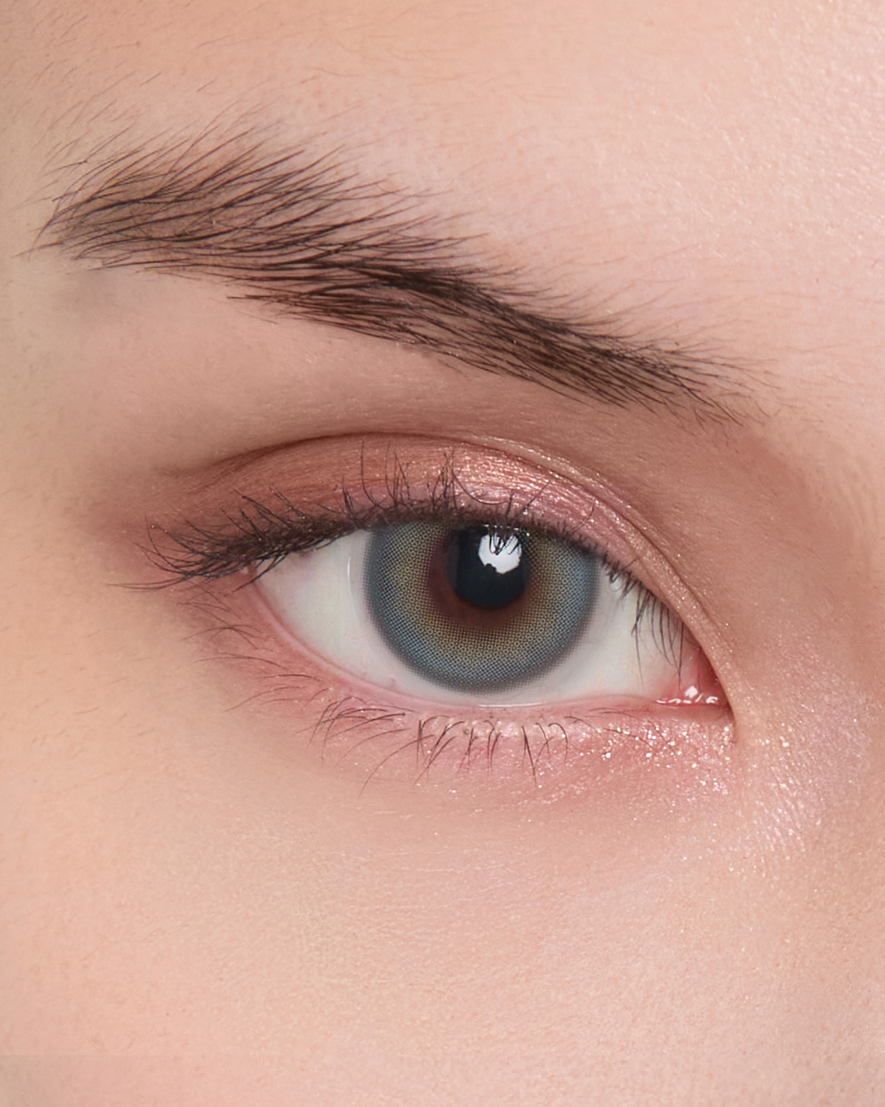 아이즈렌즈 메탈부츠 블루진 컬러렌즈 착용컷