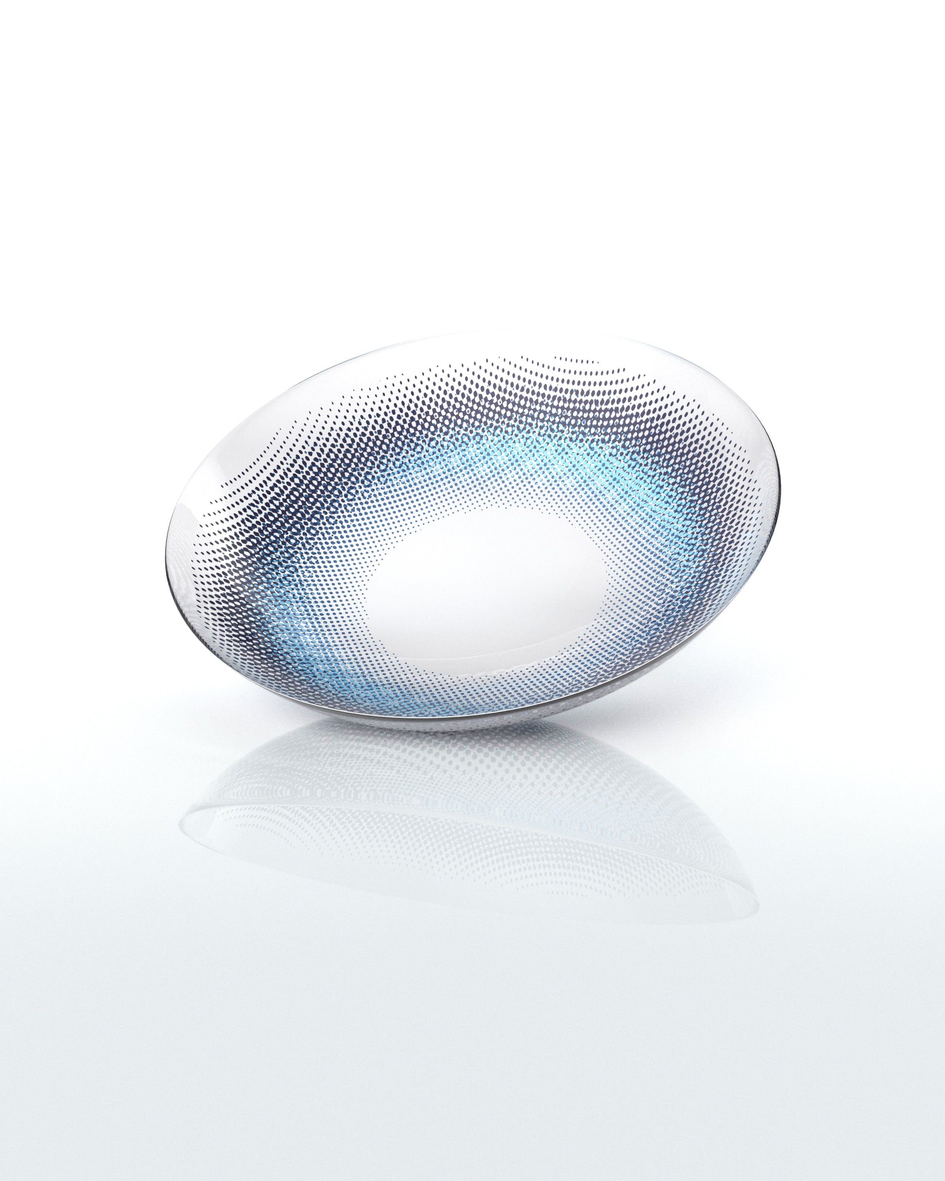 EEYS Lens MOON Nova Blue Korean color contact lens worn look