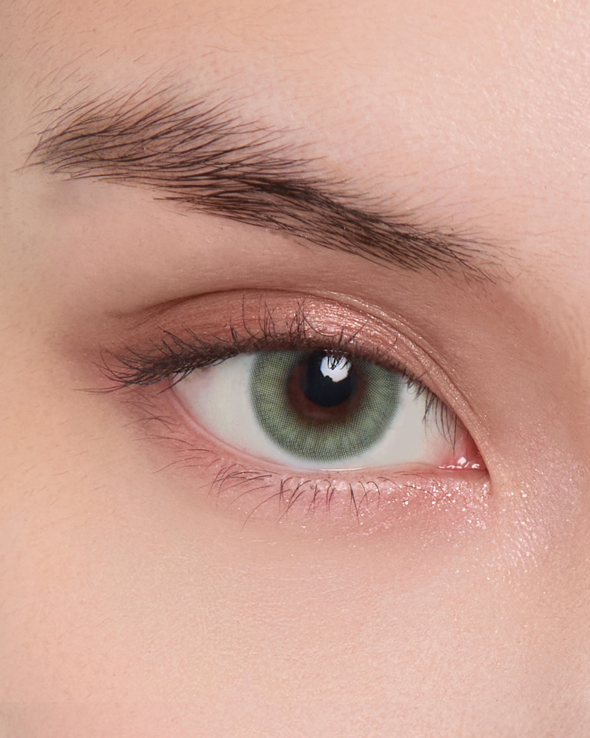 Model wearing EEYS Tease Green lenses